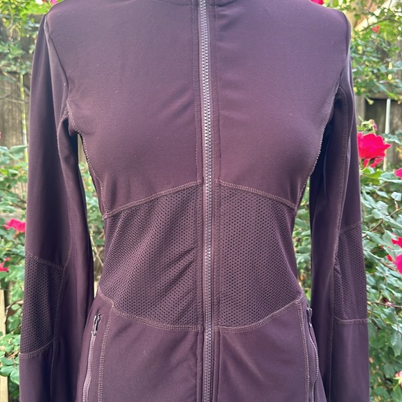 Mondetta Women’s Burgundy Track Suit - Picture 6 of 13